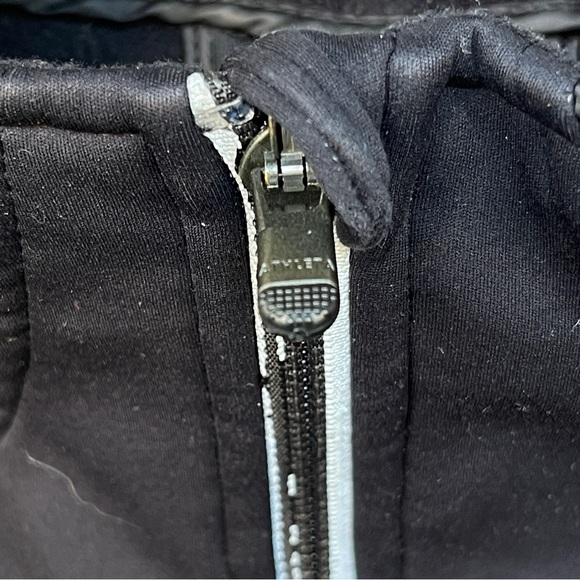 Athleta Black Soft Shell Full Zip Jacket Women's Size XS - Picture 4 of 8